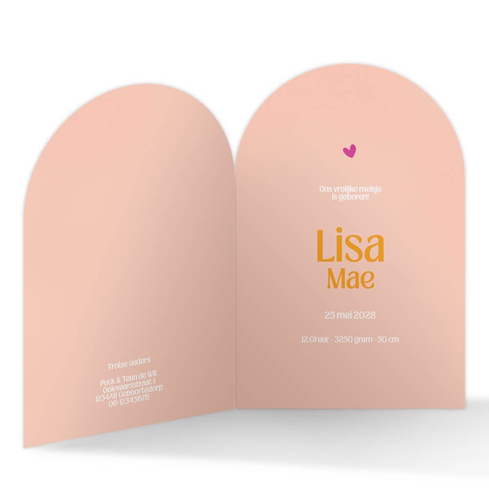 Vrolijk geboortekaartje met strepen in speelse boogvorm- Lisa