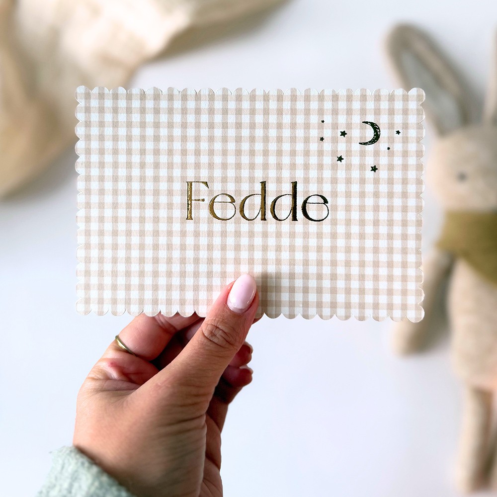 Geboortekaartje jongen klassiek met ruitjes, goudfolie met bijzondere vorm - Fedde