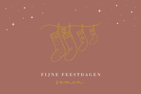 Kerstkaart kerstsokken samen met gezin